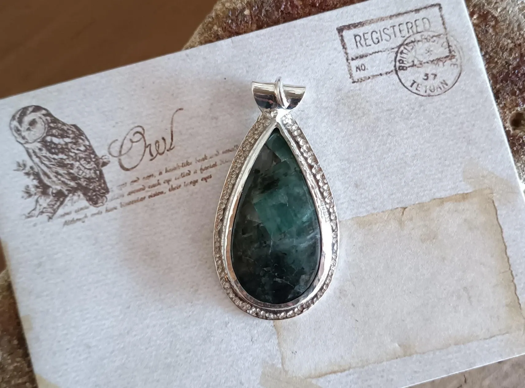 Pendentif médiéval Emeraude