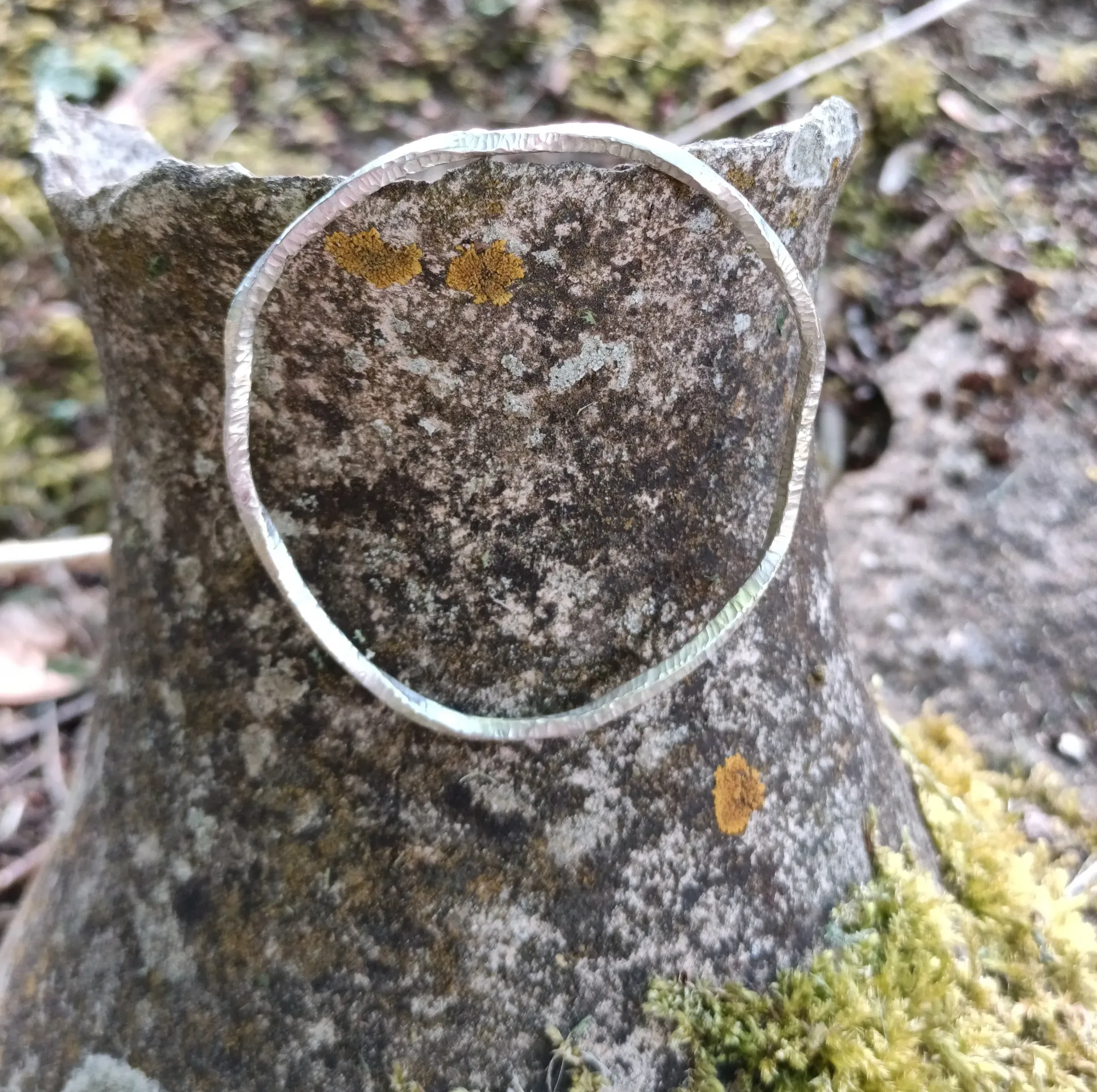 Bracelet jonc torsadé