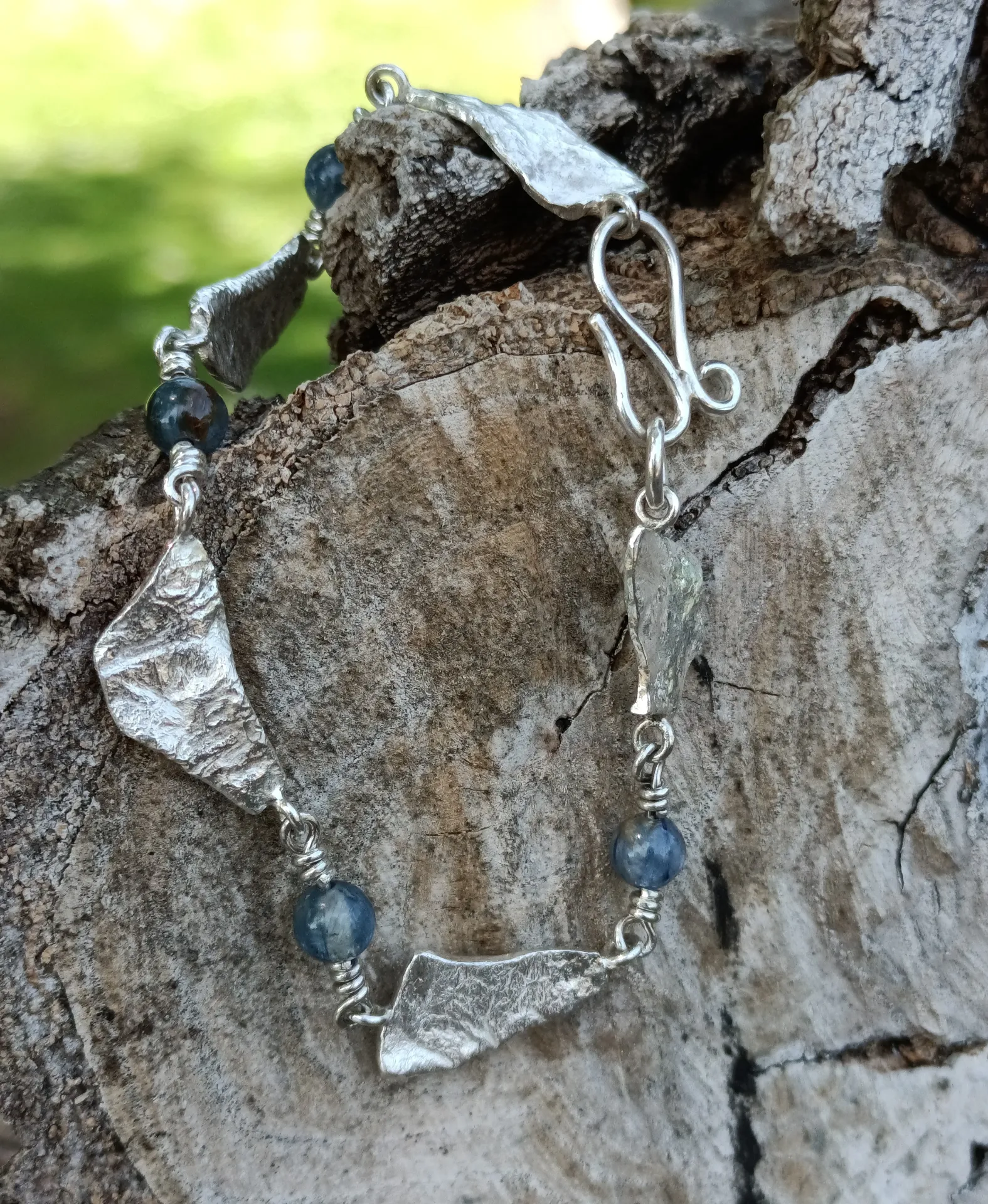 Bracelet réticulé Cyanites